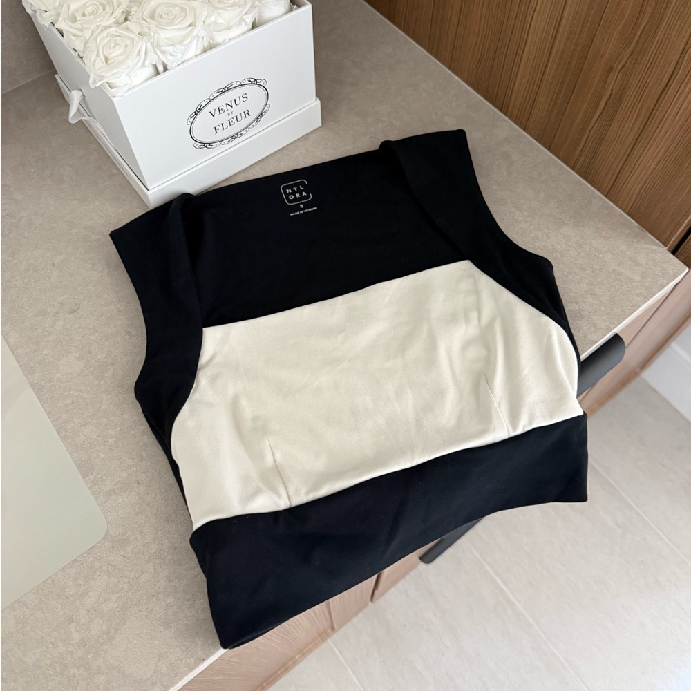 NYLORA Marta Top